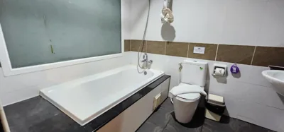 Diamond Crown Hotel – 照片 15